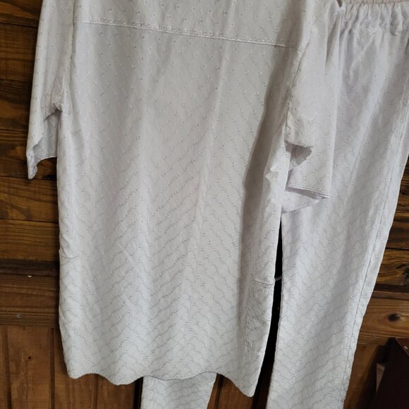 Men's African white polish lace formal wear - Picture 4 of 6